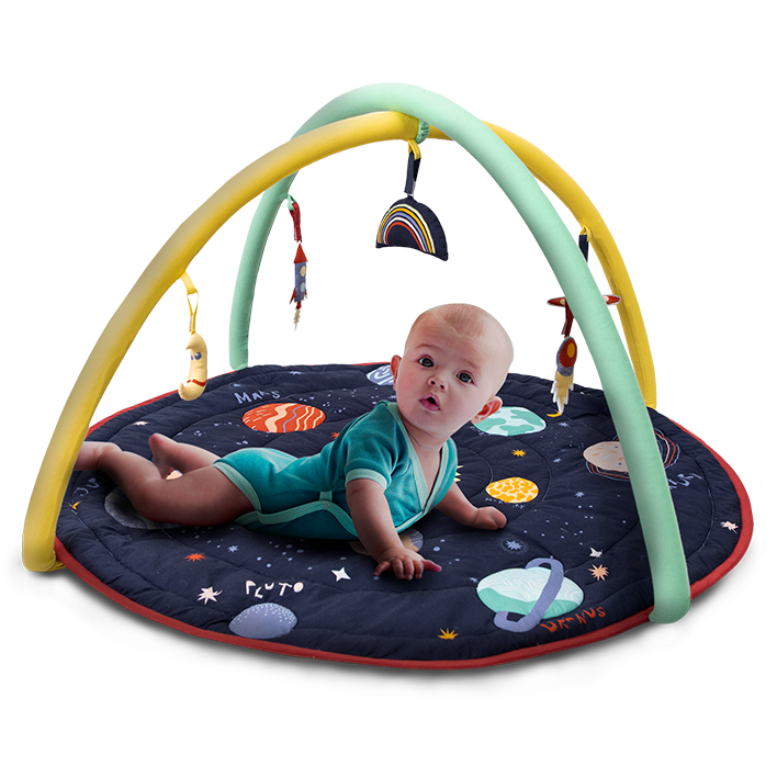 Under the stars play gym