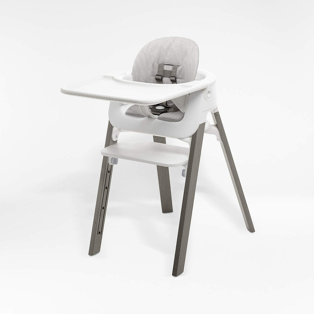 LA Floor Model Steps™ Complete High Chair with Cushion - white/ Hazy Grey/Nordic Cushion