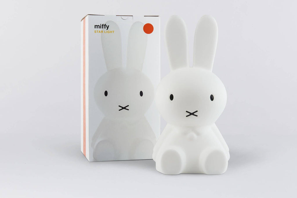 Miffy: First Light (M)