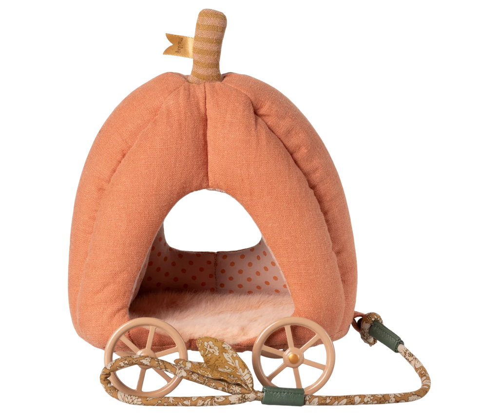 Pumpkin carriage, Mouse