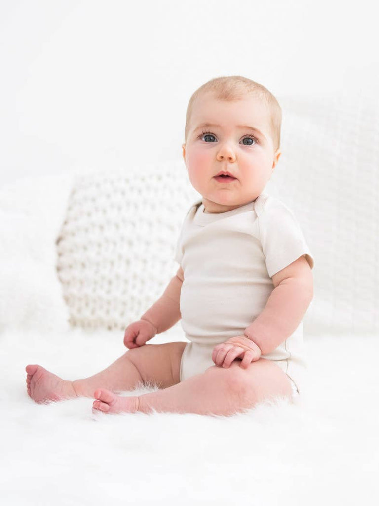 Short Sleeve Classic Organic Baby Bodysuit | Natural