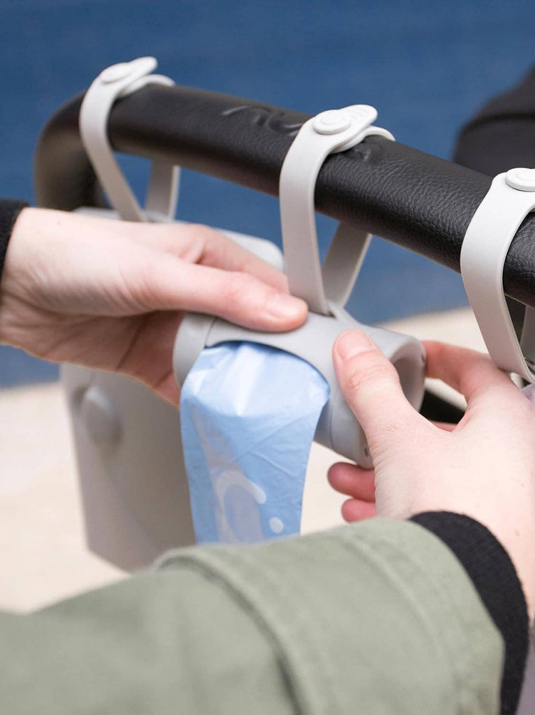 On-the-Go Bag Dispenser Refills Ubbi