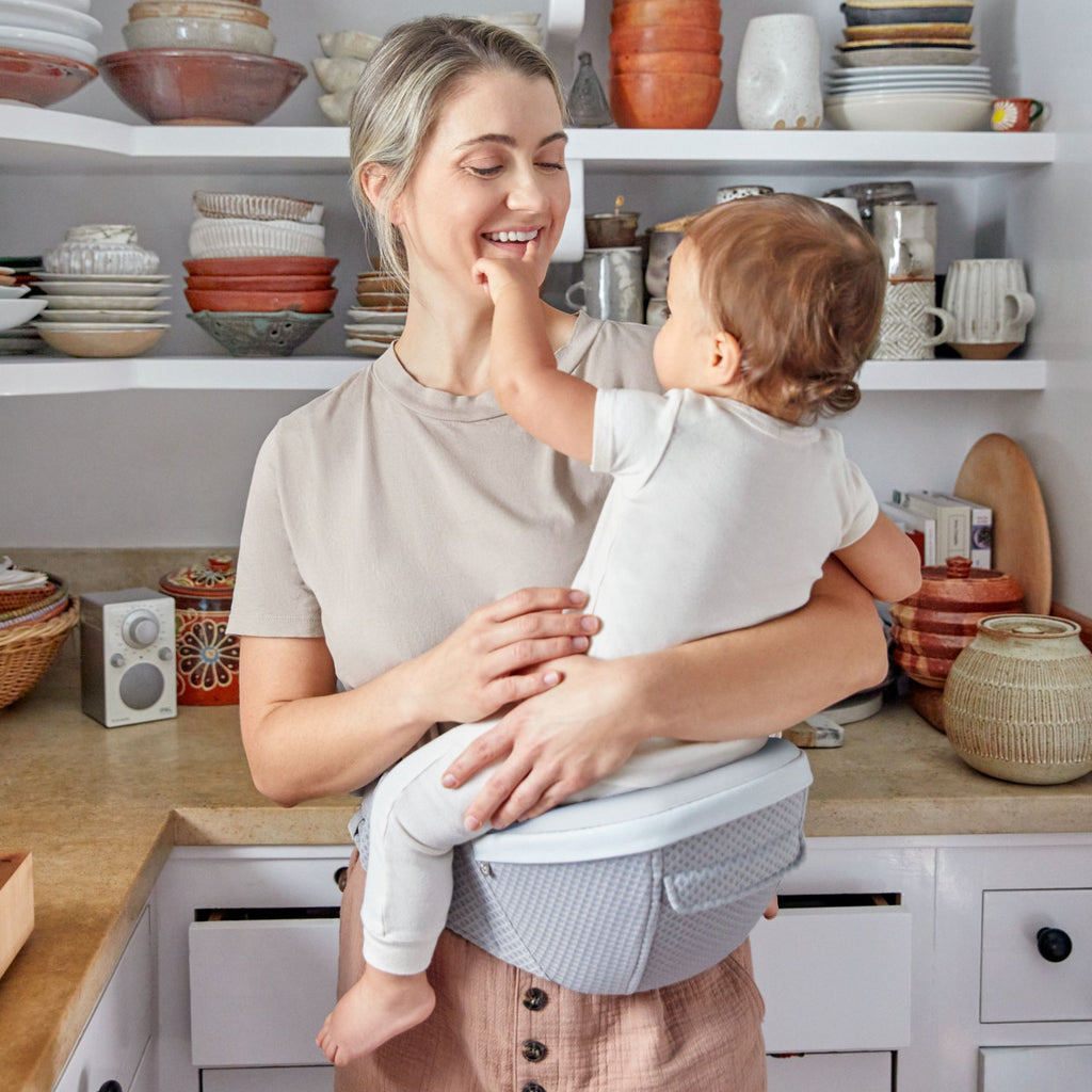 Alta Hip Seat Baby Carrier