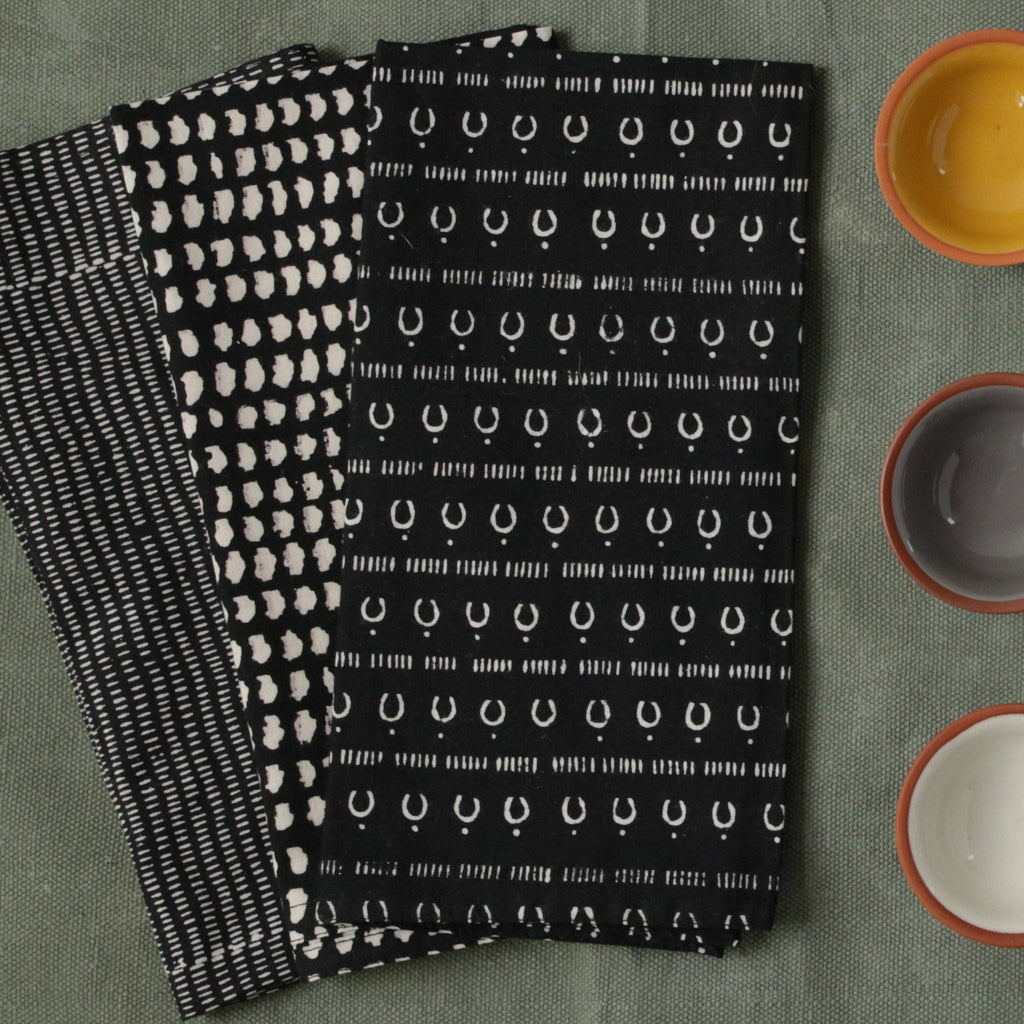Alice Stripes Midnight Block Printed Napkins - set of 4