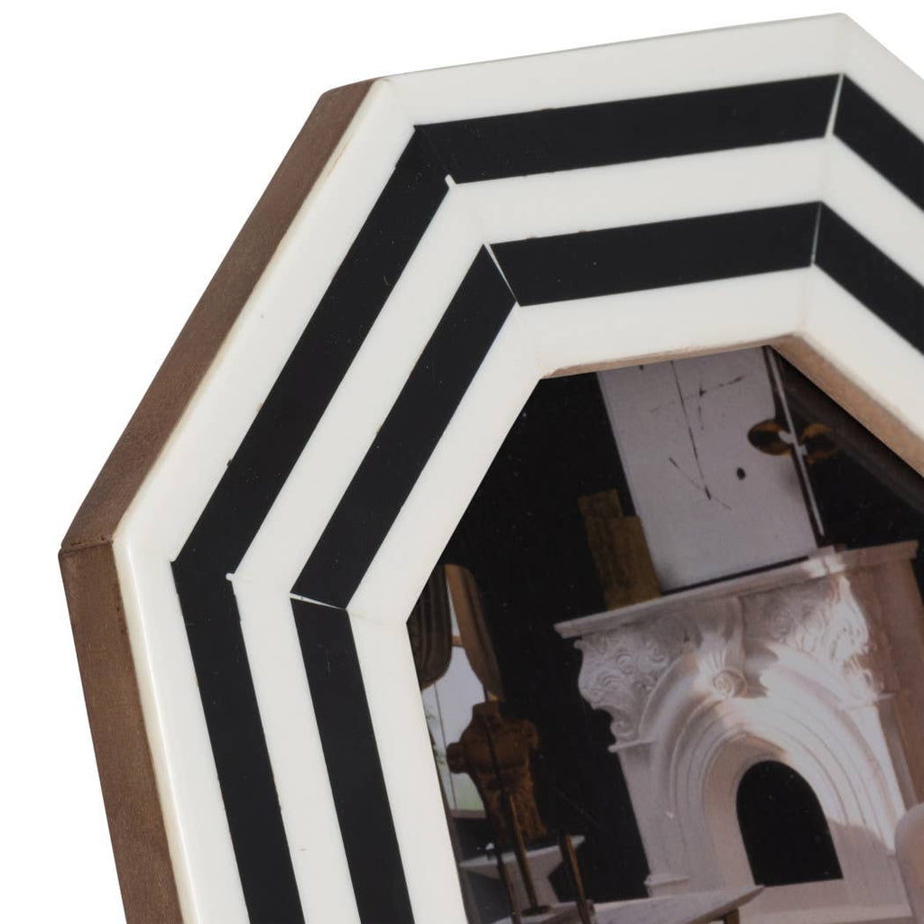 Resin Geometric Lines Octagon Photo Frame - Black, 4x4 in.