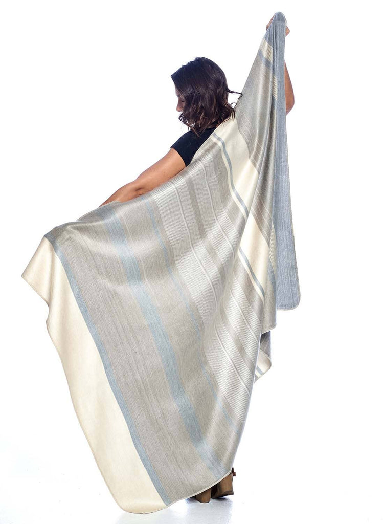 Alpaca Throw | Silver Birch