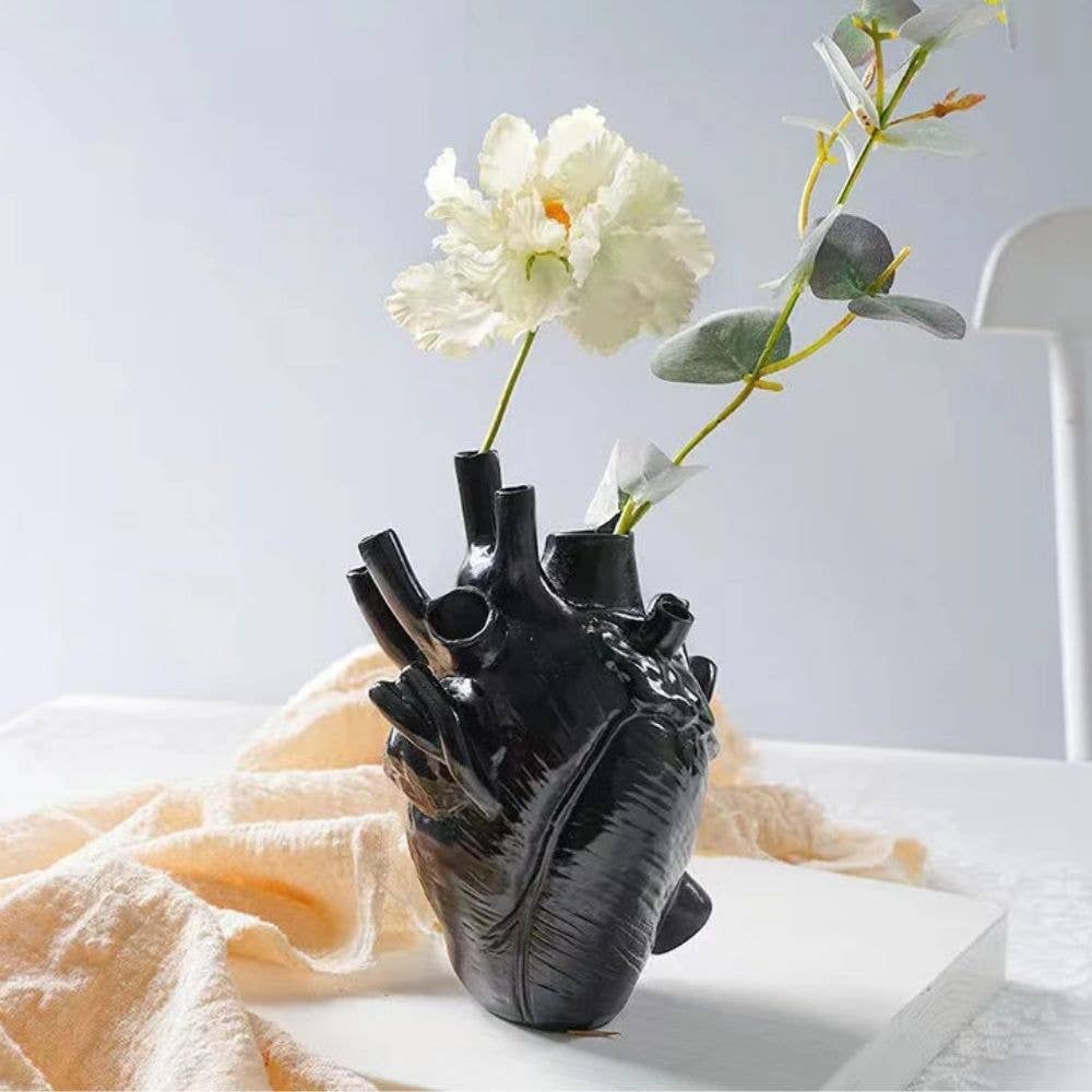 Anatomical Heart Vase: White