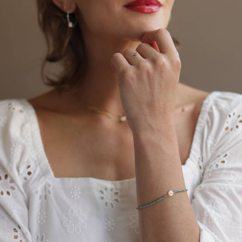 Daisy Miyuki Bead Friendship Bracelet: Rainbow Coral