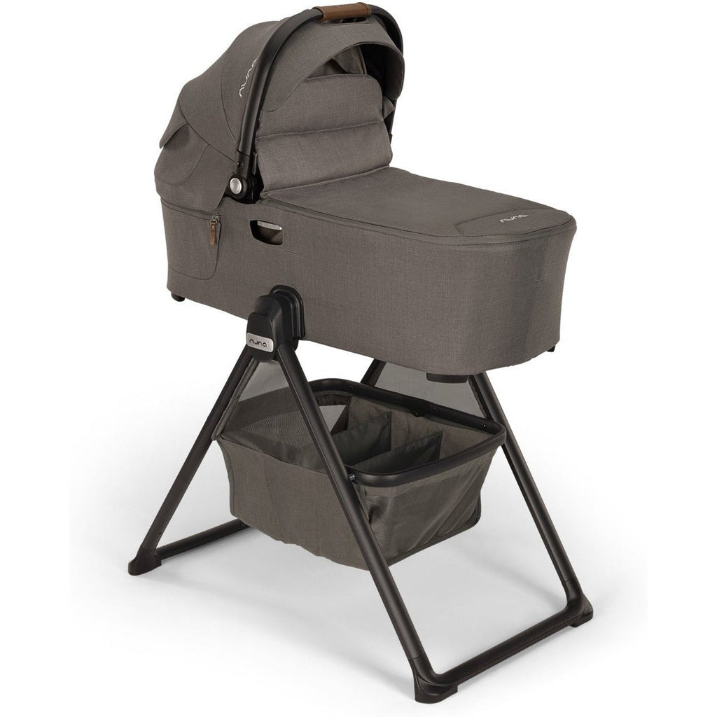 Nuna Demi Next Bassinet + Stand