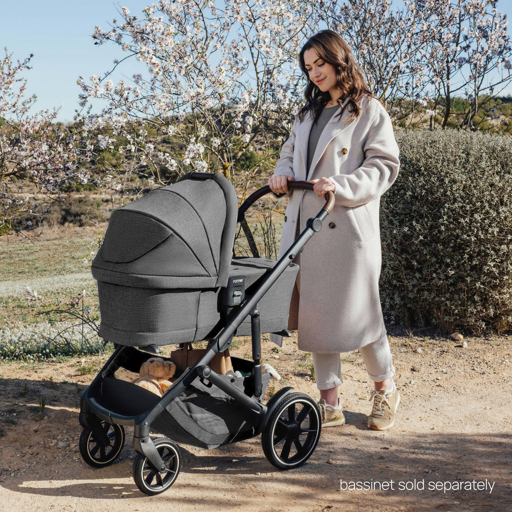 Romer Juni Infant Car Seat + Tura Stroller Travel System