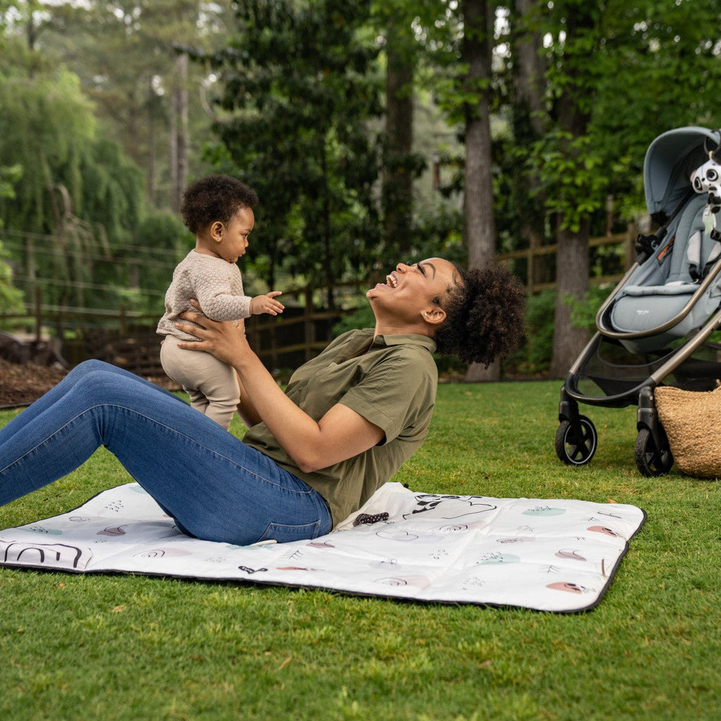 Tiny Love Black & White XL Outdoor Mat