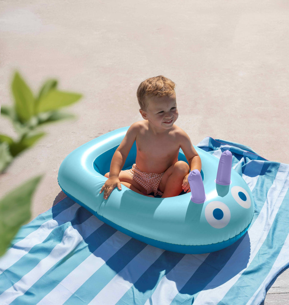 Quut Inflatable Boat -Toy for Kids–Durable & Non-Toxic Vinyl