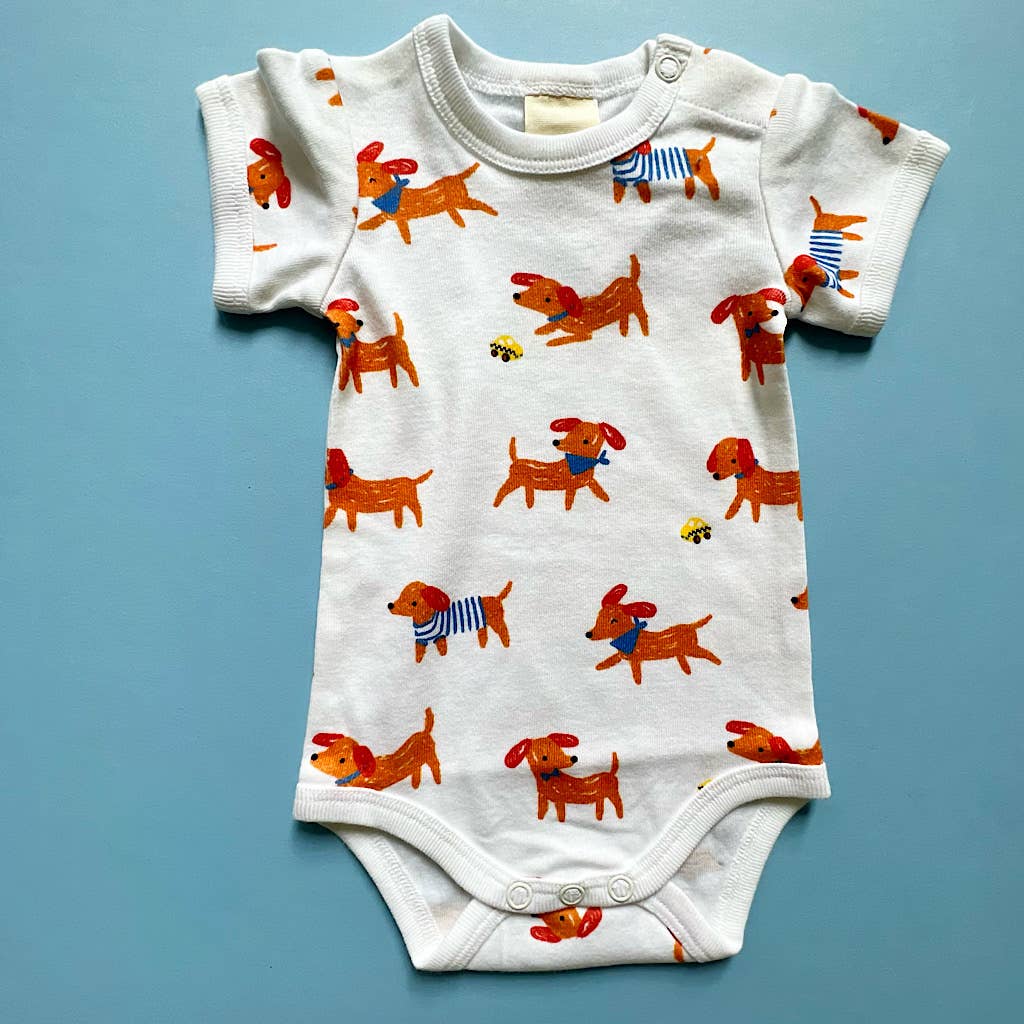 Organic Baby Onesie with Dogs Print: Perfect Baby Clothing & Baby Gifts for 4th of July: 12-18 Months