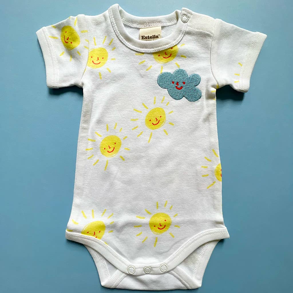 Organic Baby Onesie with Sun Print: Perfect Baby Clothing: 3-6 Months