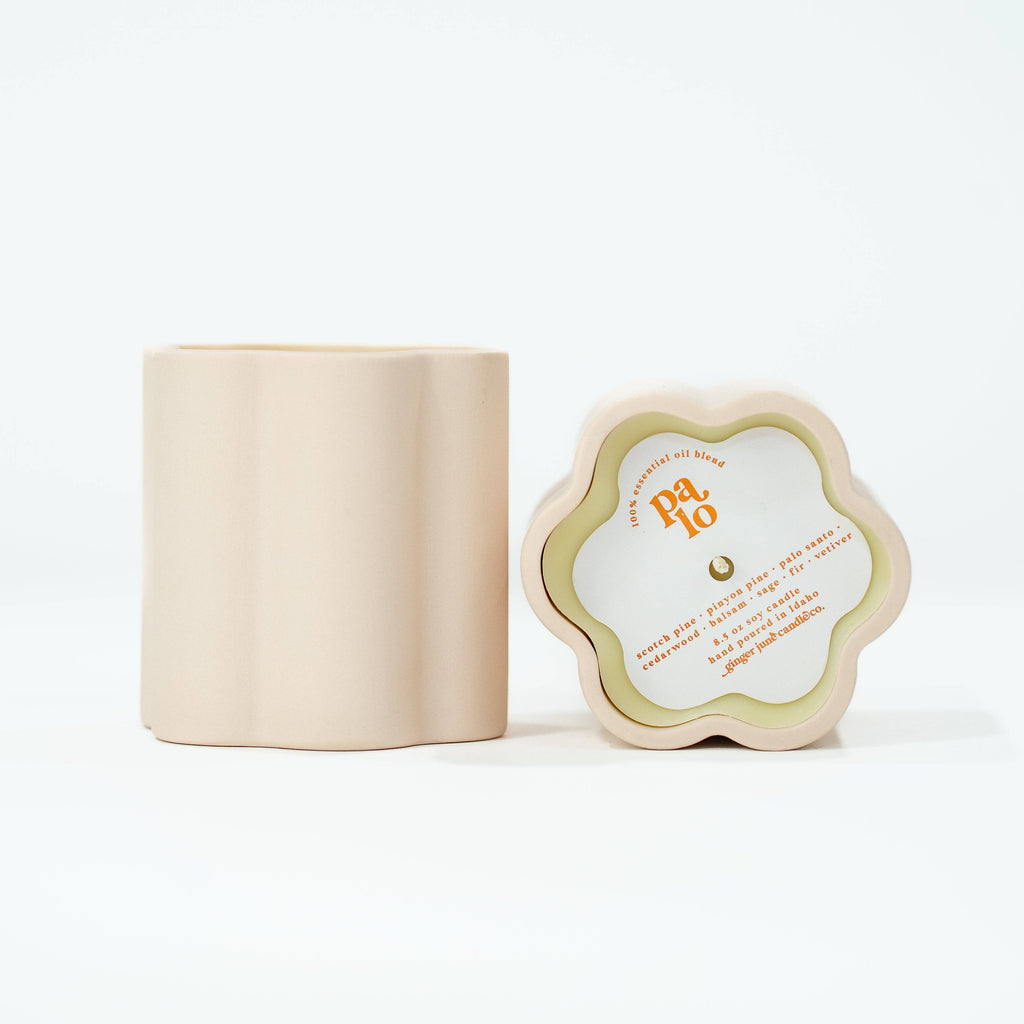 CERAMIC DAISY • 100% essential oil soy candle: Yellow - Joyful Scent
