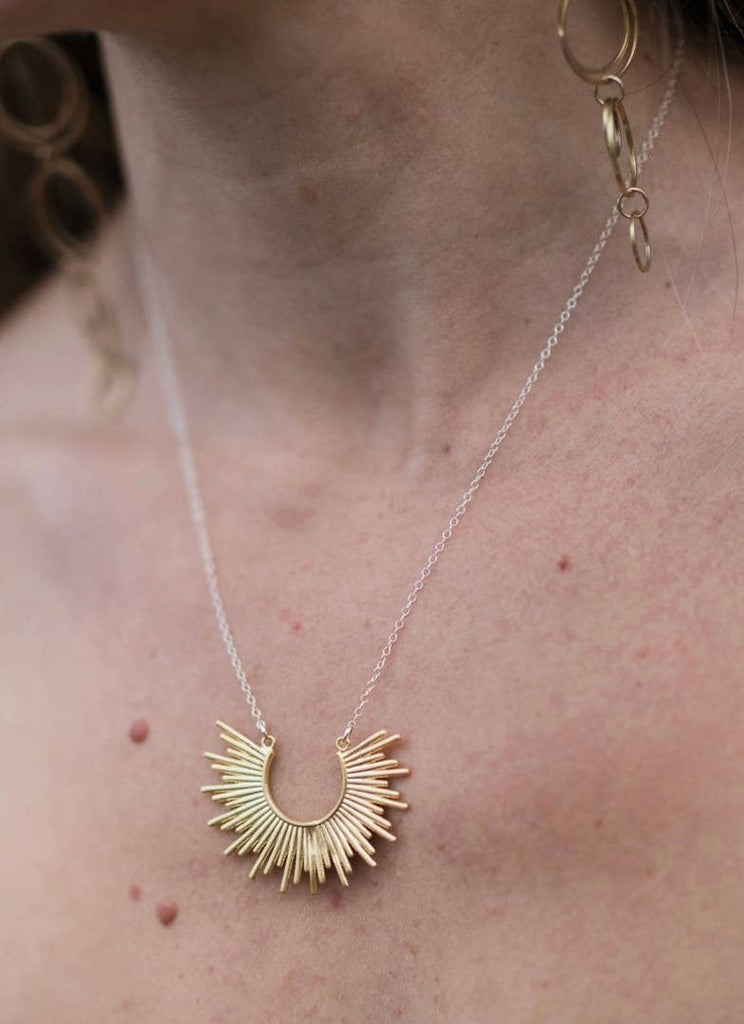 Be the light necklace-series 2