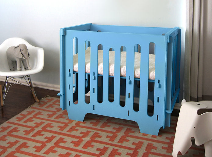 SF Floor Model Mini Crib + Mattress